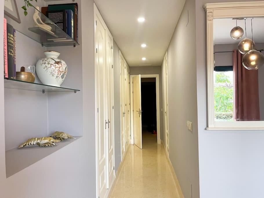 Luxurious 2 Bedroom With Facilities Apartment Benahavis